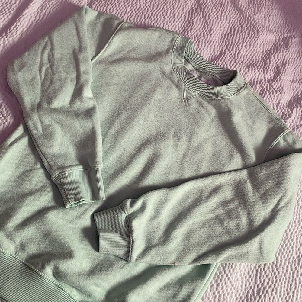 MINT SWEATER CREWNECK
